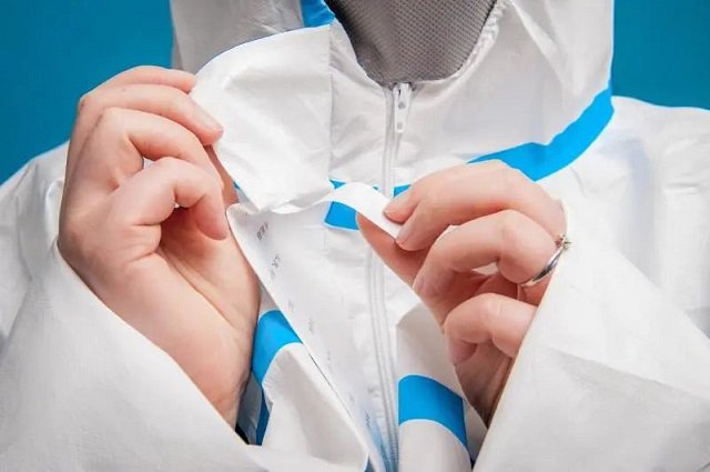 المعطف نوع 4 5 6 ملابس مقاومة للماء يمكن التخلص منها السلامة الصناعية الطبية بشكل عام